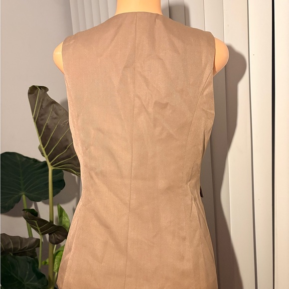 Fashion Nova Tan Vest - Picture 3 of 5